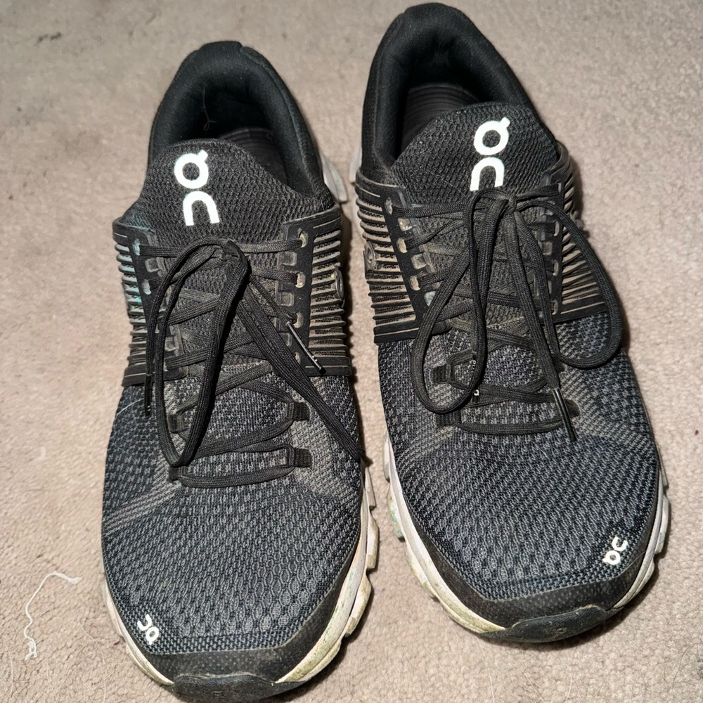 Black On Cloud shoes
